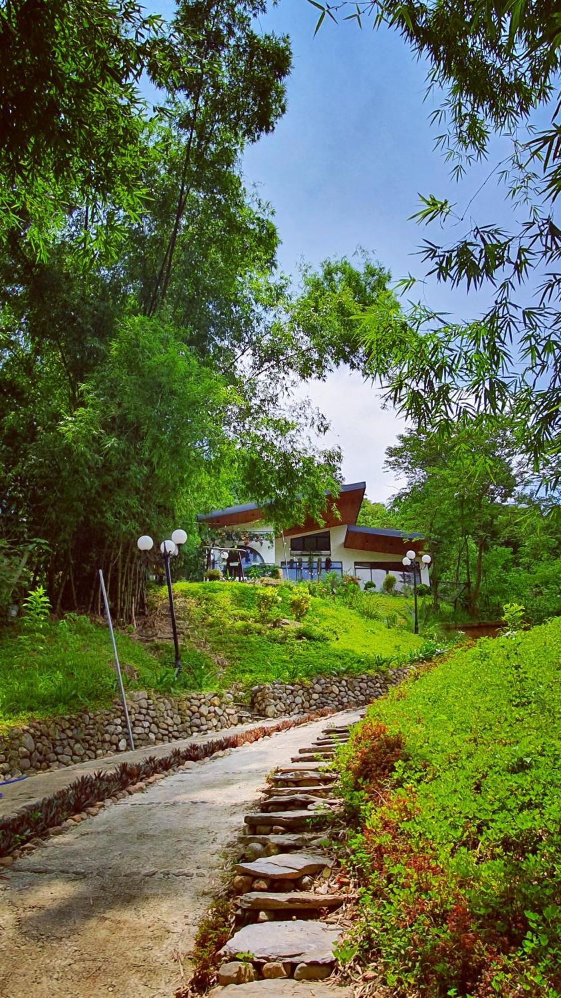 Doc Chill - Gan Ba Vi, View Nui, Gan Ho, 40ph Di Tu Trung Tam Ha Noi Villa *